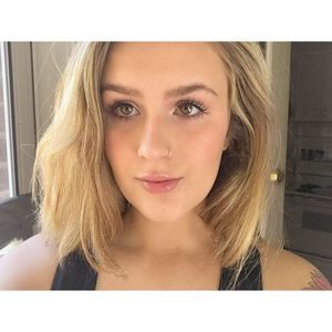 Meet your Posher, Kaya